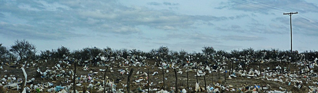 La Comisión Europea obliga a reducir el uso de bolsas de plástico ligeras