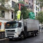 El falso mito sobre el reciclaje más extendido: los camiones mezclan los residuos que separamos en casa