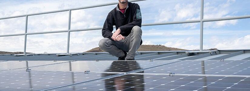 Hacia paneles solares más duraderos y reciclables